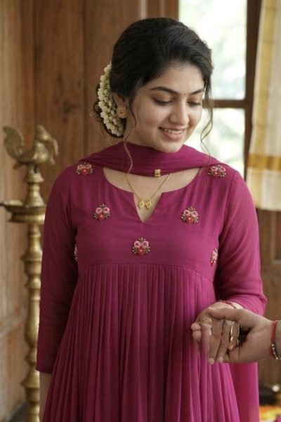 Designer wears - Premium Flowy Georgette